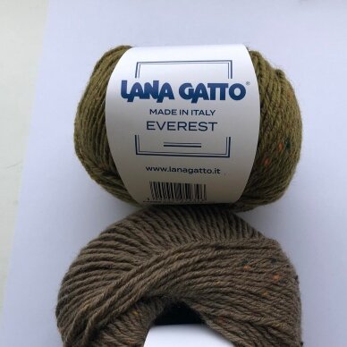 Lana Gatto Everest